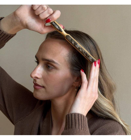 Emi Jay Styling Brush in Toasted Sugar - Щітка для укладання волосся «Toasted Sugar»