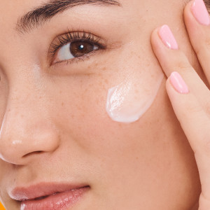 Peter Thomas Roth Potent-C Niacinamide Discoloration Treatment - Крем-гель з ніацинамідом та вітаміном С для вирівнювання тону шкіри